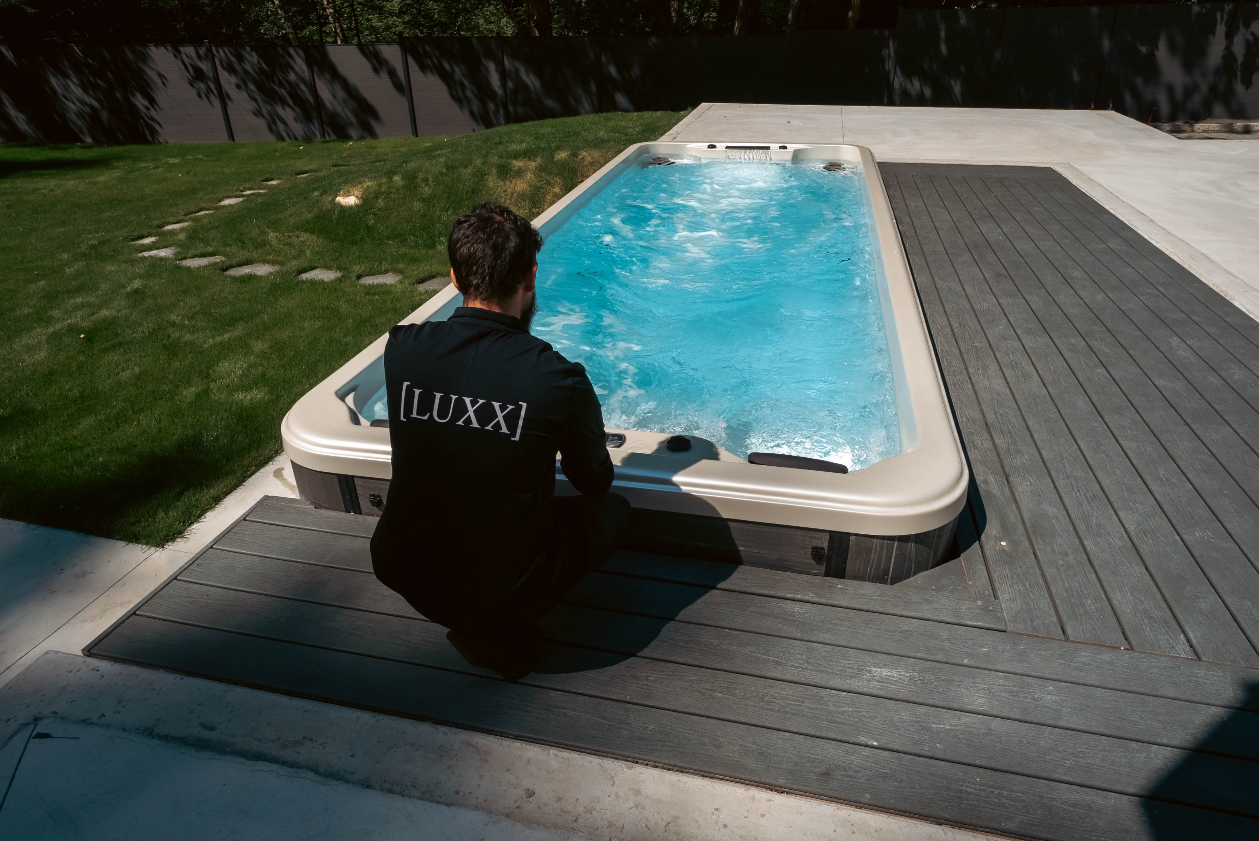 lux spa installation