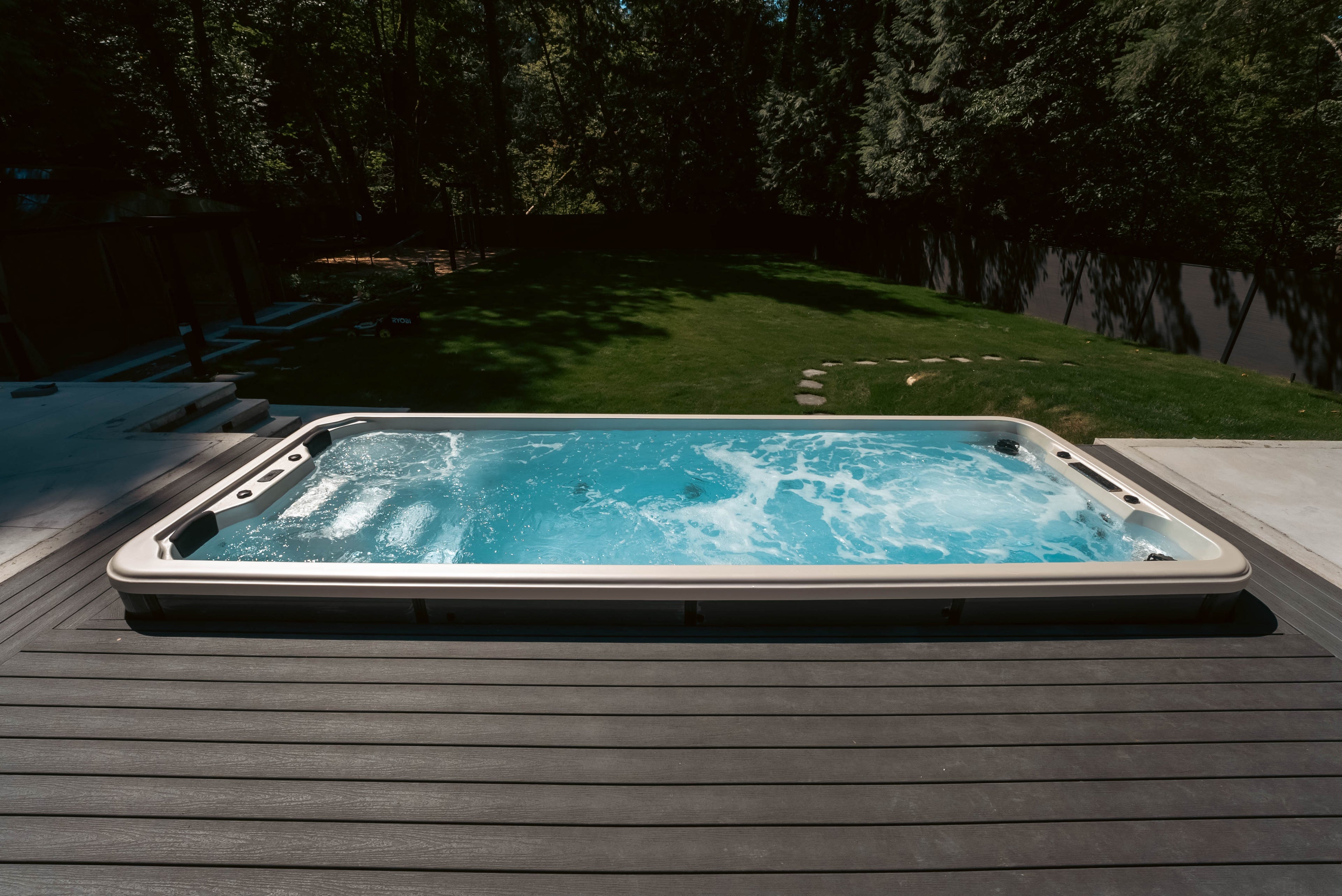 Luxx swin spa